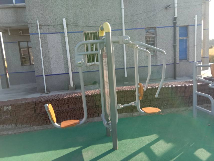 上下肢訓(xùn)練器