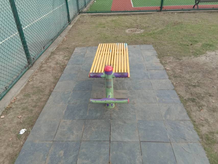 仰臥起平臺(tái) 仰臥起平臺(tái)