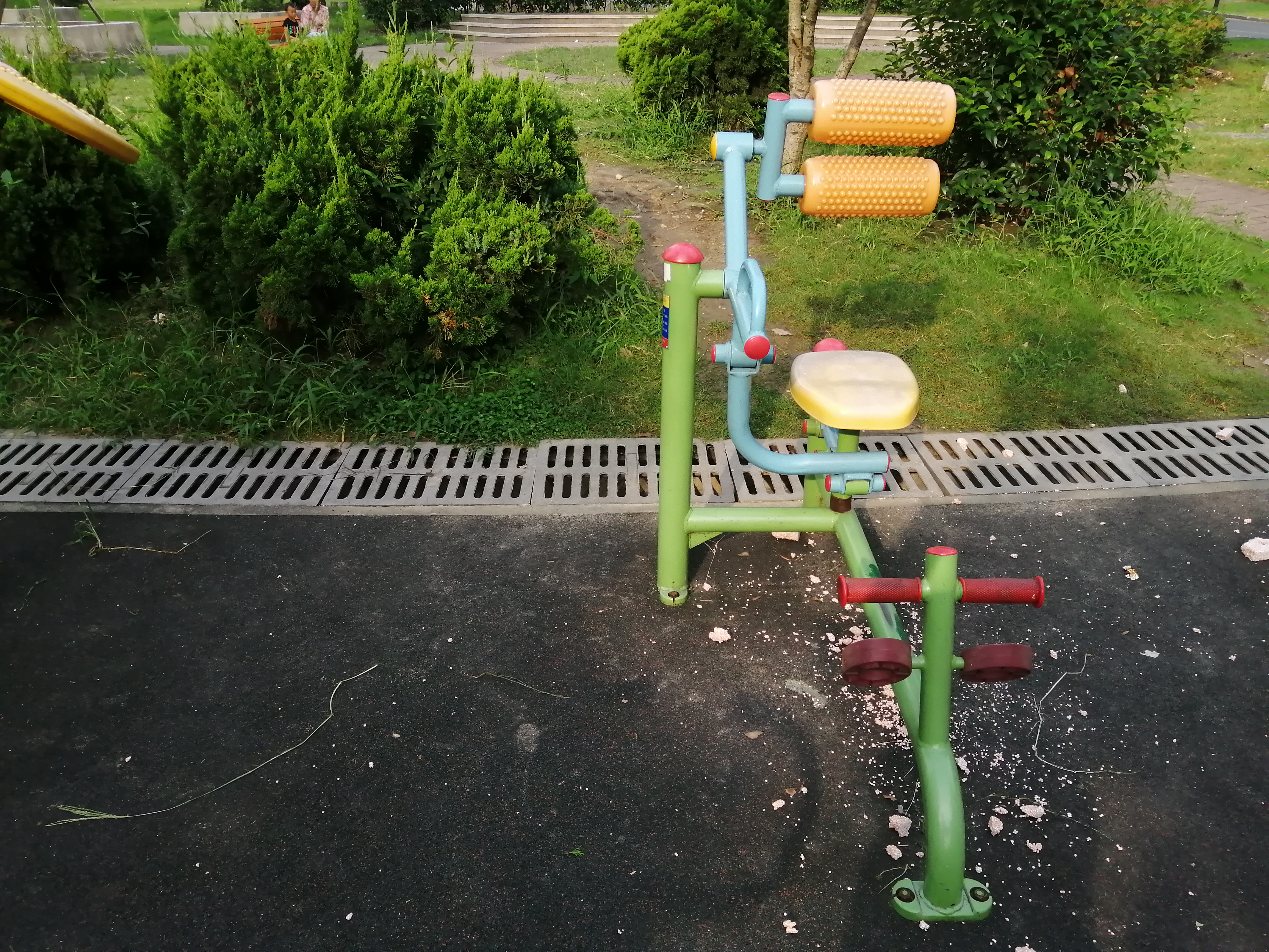 腹背鍛煉器 腹背鍛煉器