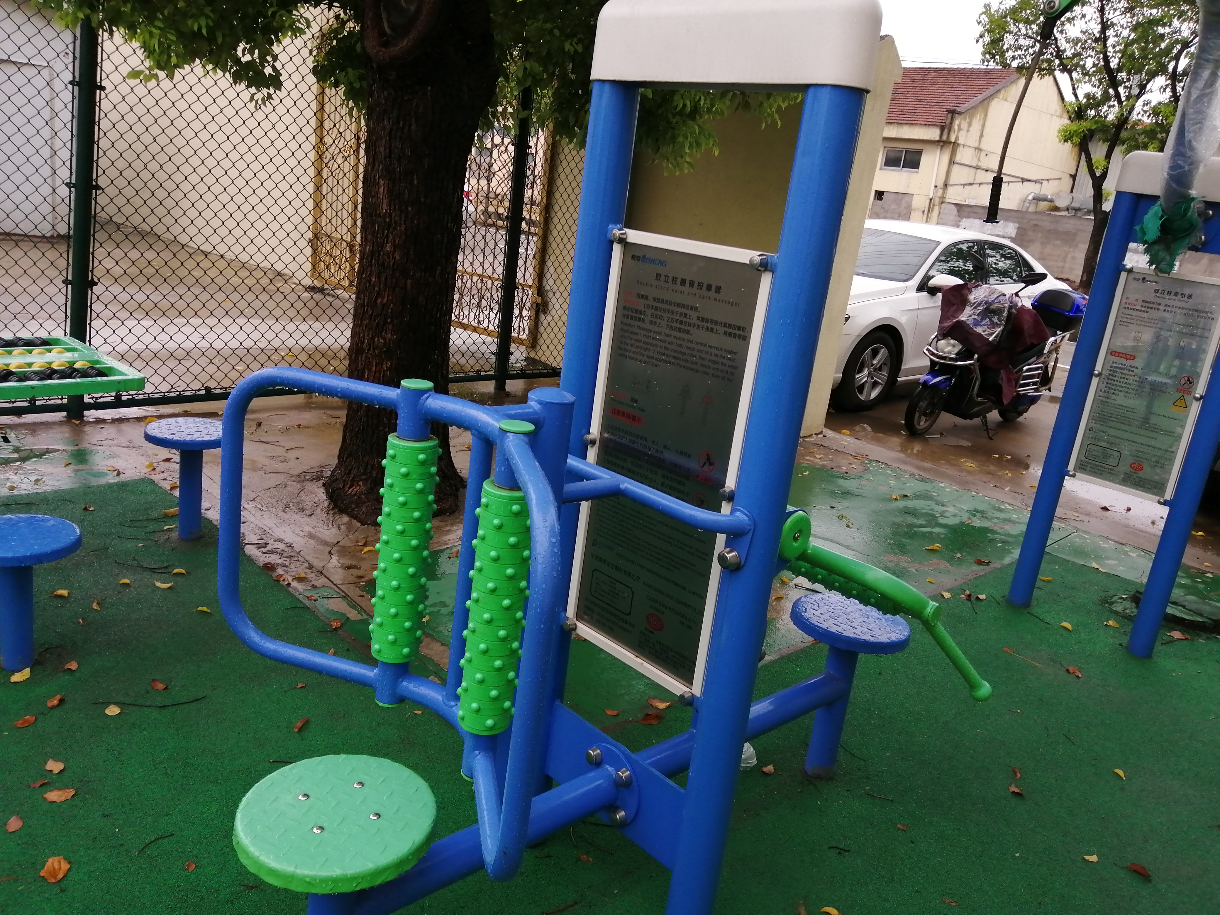 雙立柱腰背按摩器 雙立柱腰背按摩器