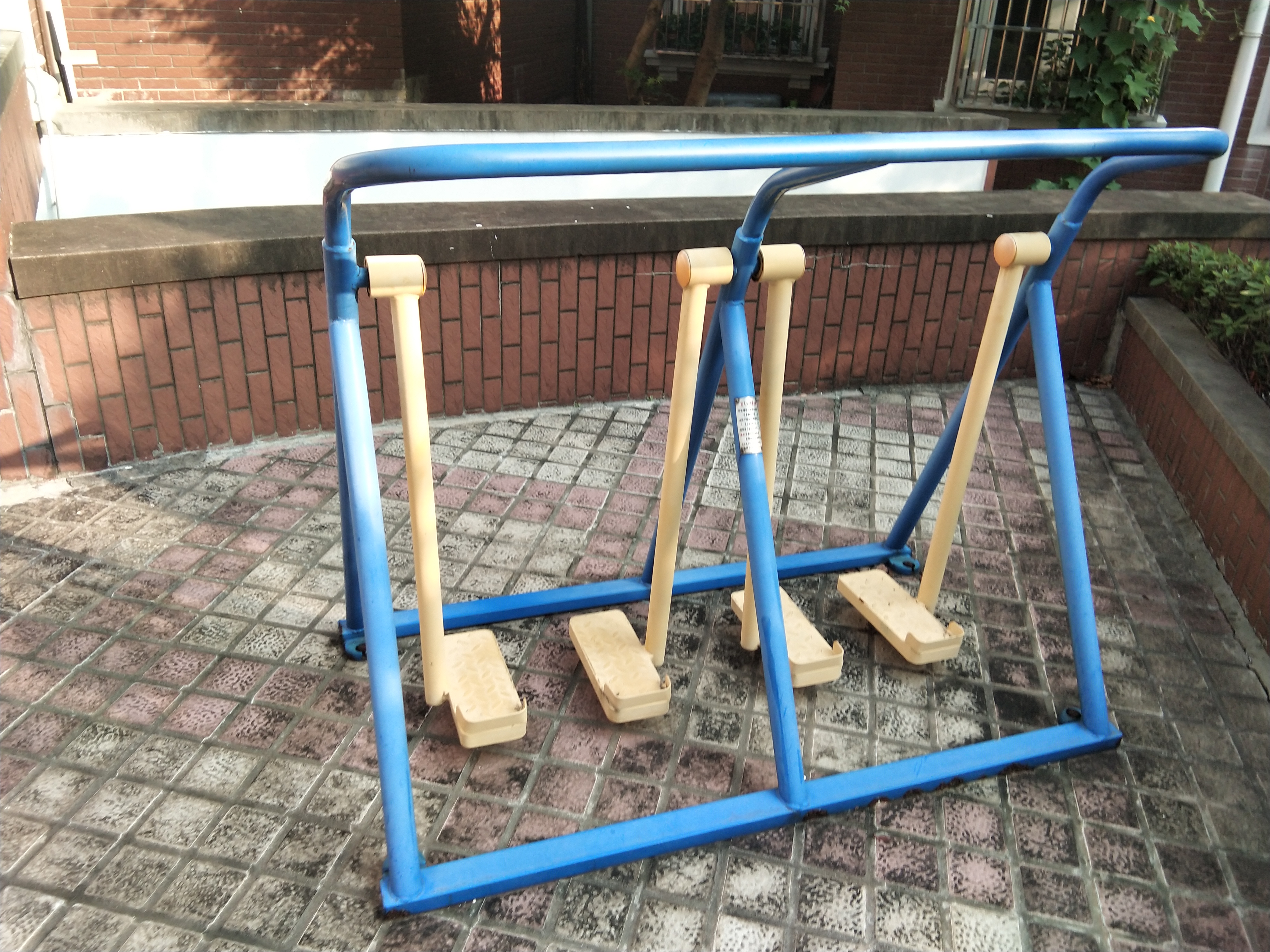 太空漫步器 太空漫步器