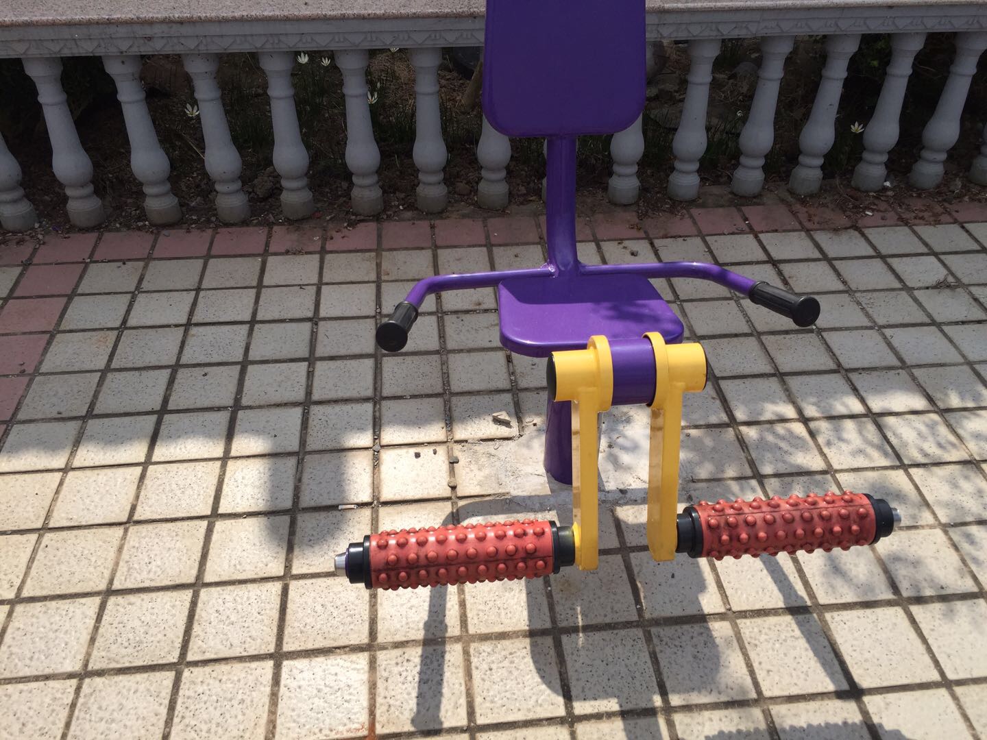 膝關(guān)節(jié)訓(xùn)練器