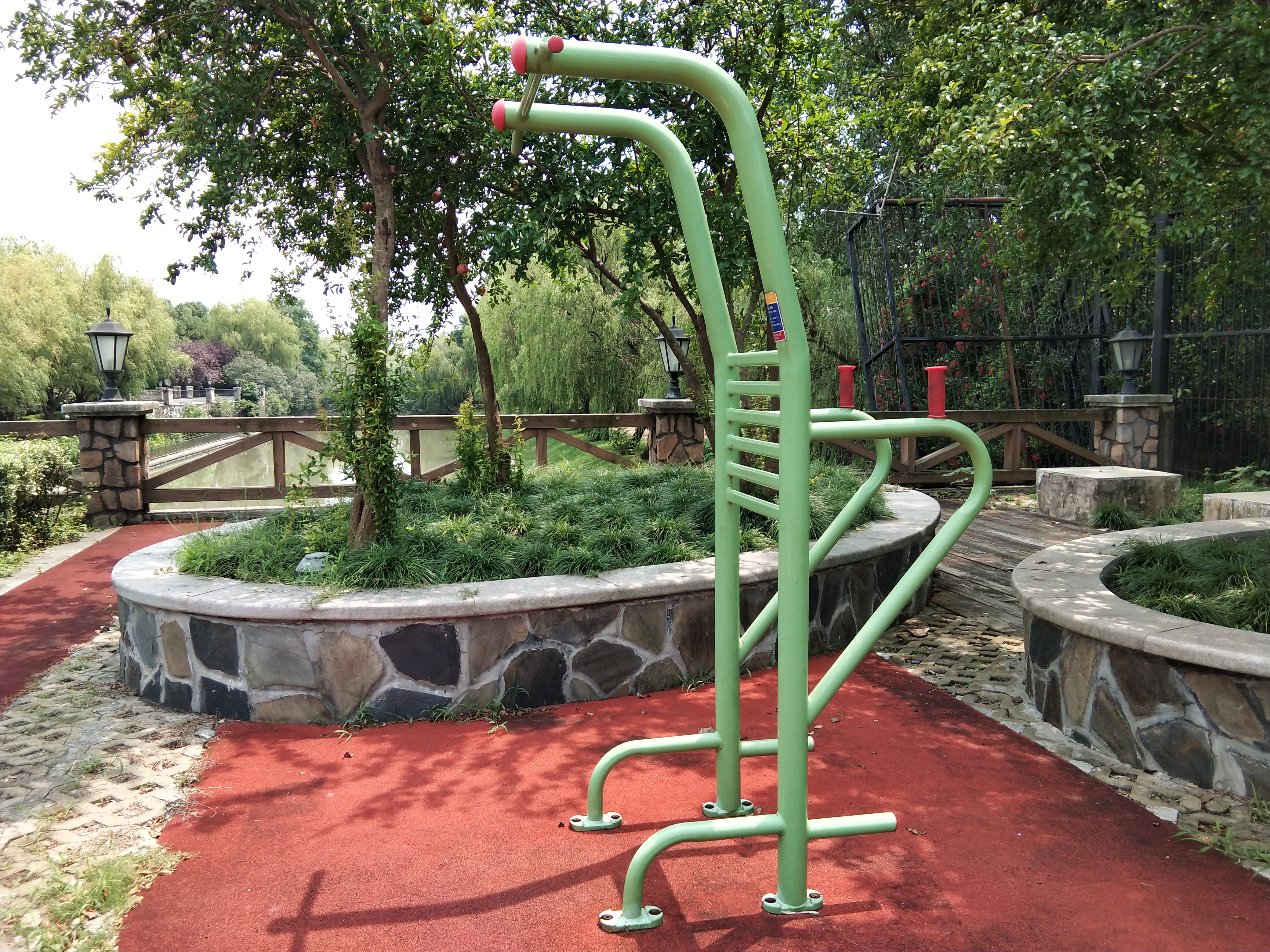 多功能鍛煉器 多功能鍛煉器