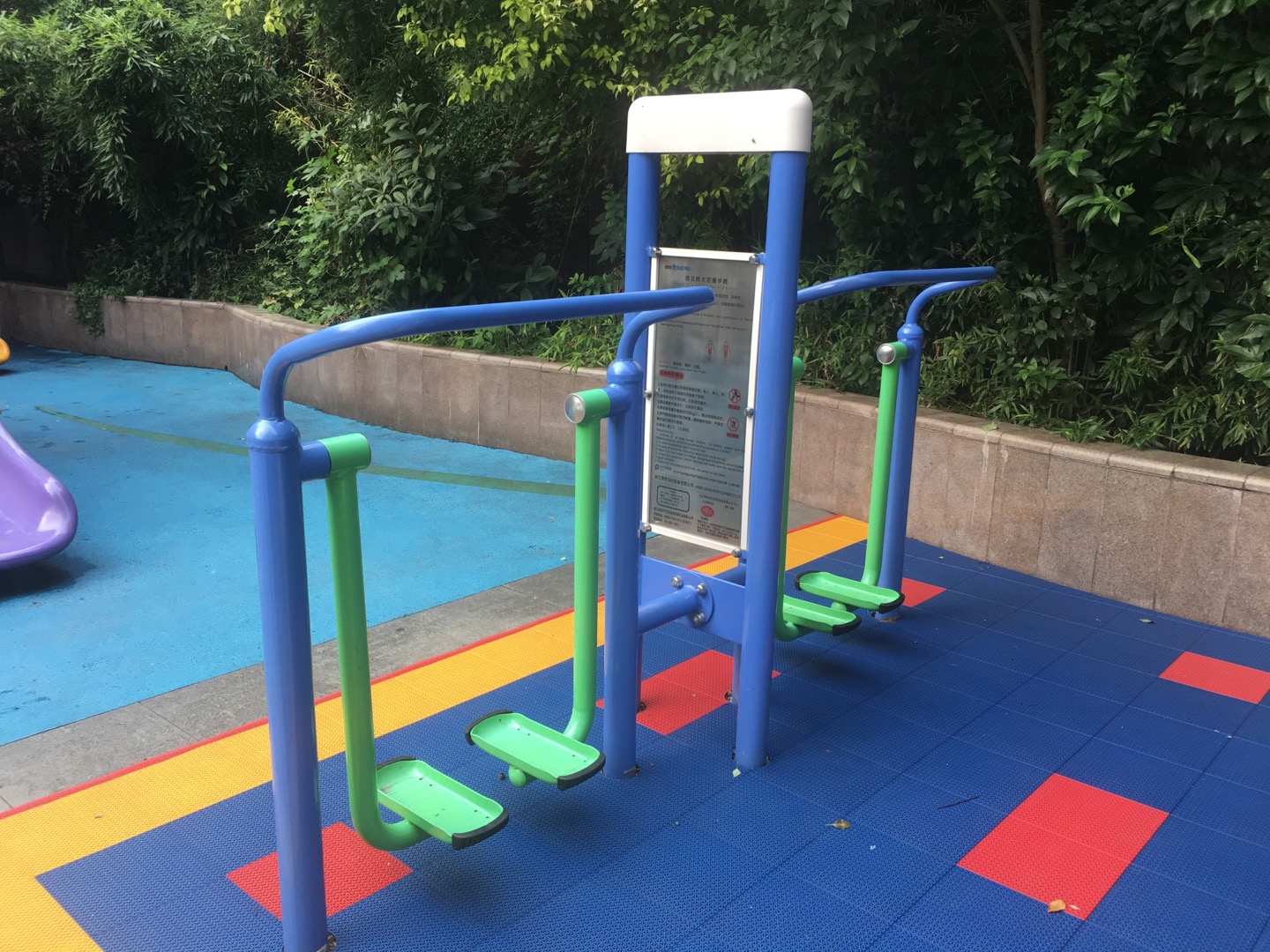 雙立柱太空漫步器 雙立柱太空漫步器