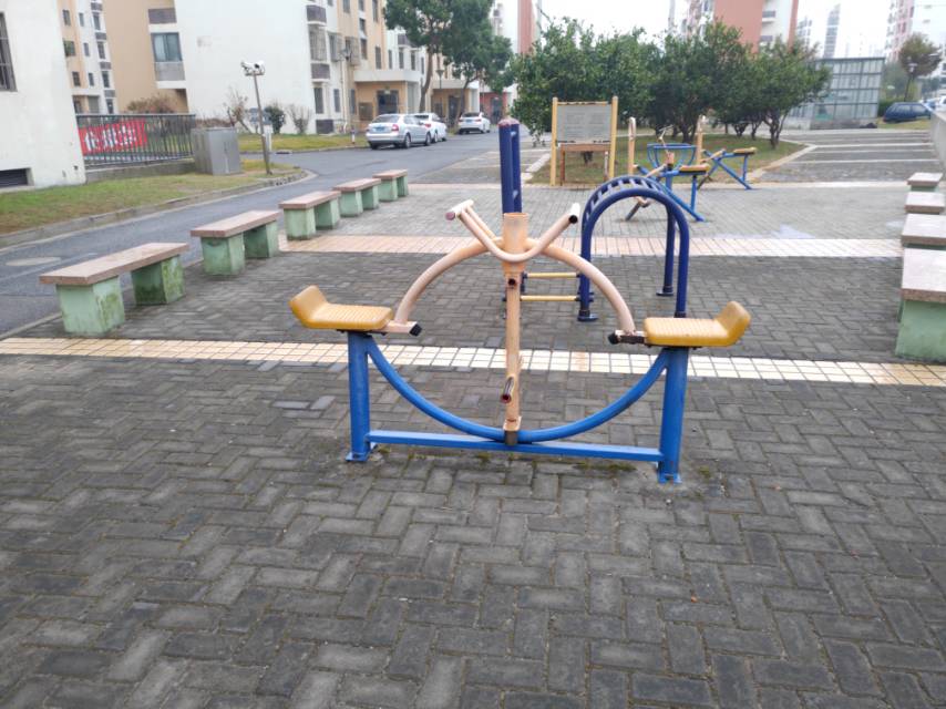 云帆苑居委健身點