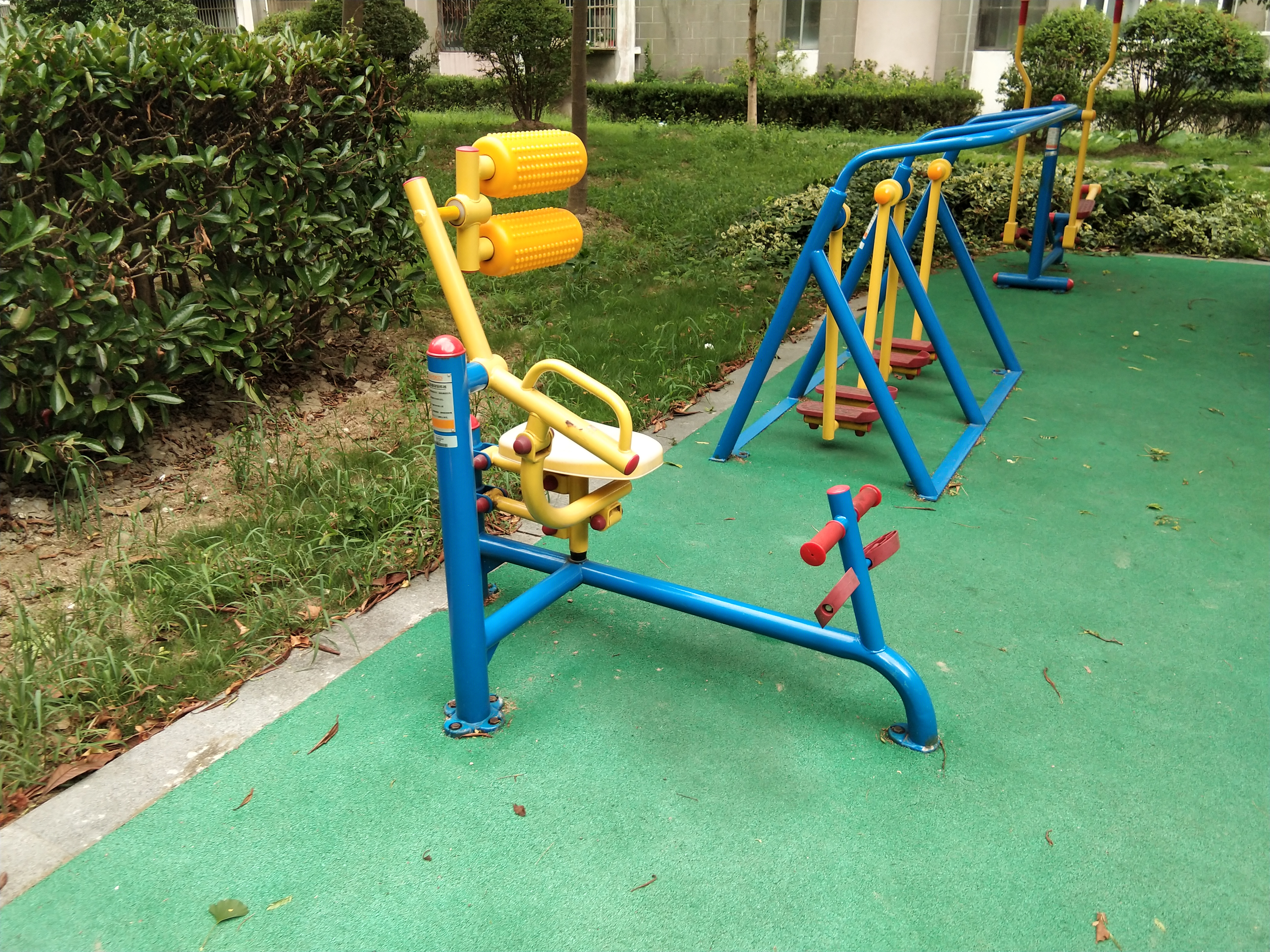 腹背鍛煉器 腹背鍛煉器