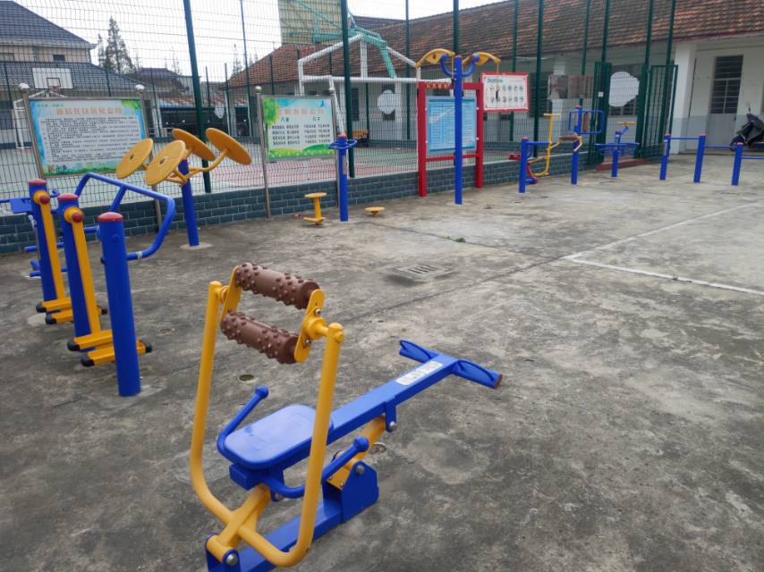 新河鎮(zhèn)新晨居委健身點(diǎn)