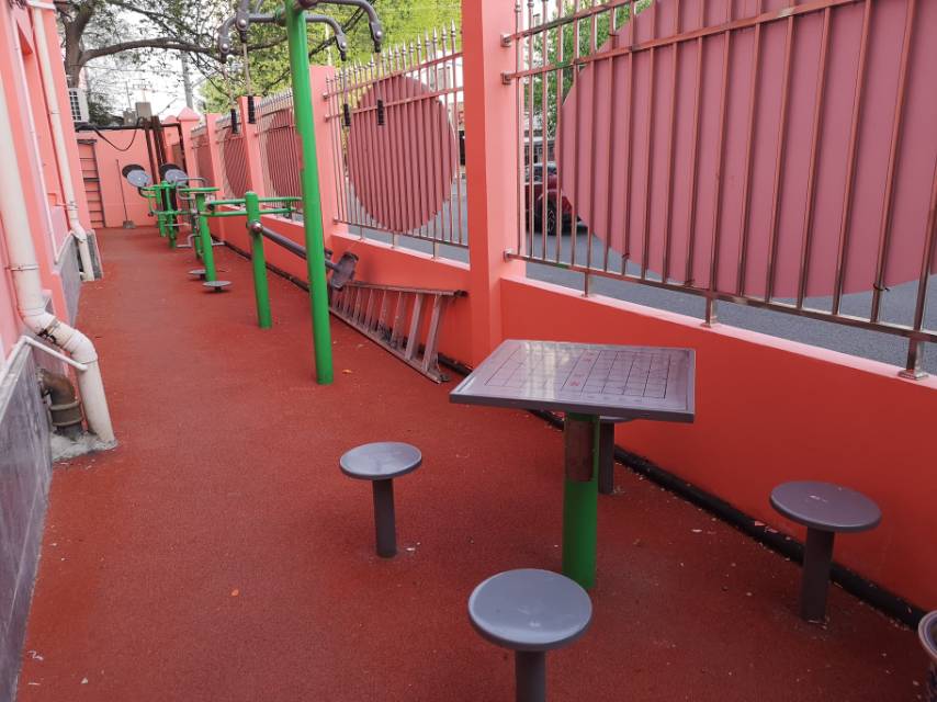 愛(ài)光敬老院益智健身點(diǎn)