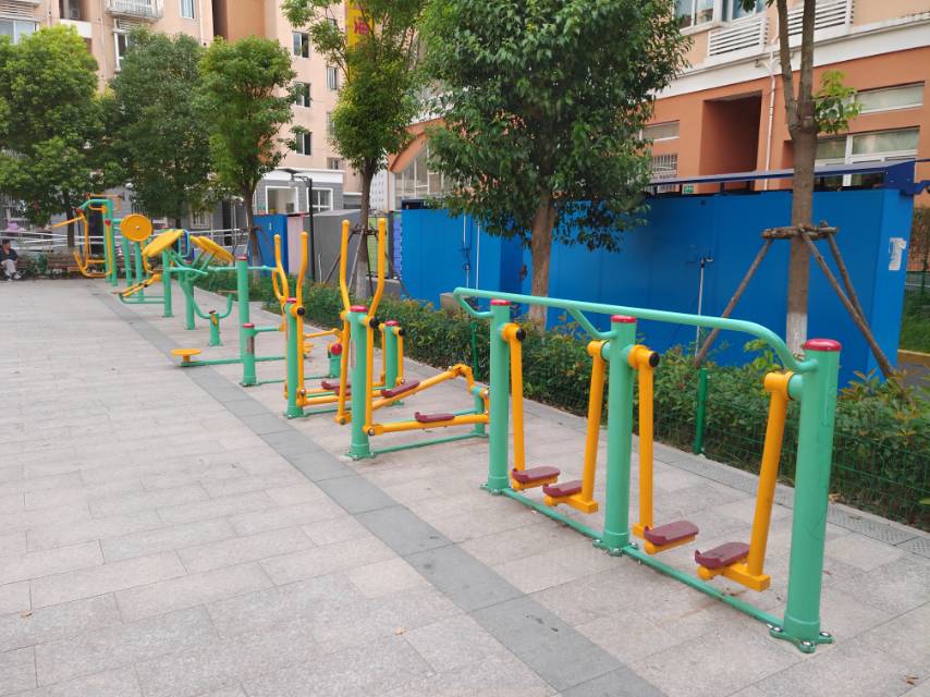 愛(ài)博五村健身點(diǎn)B