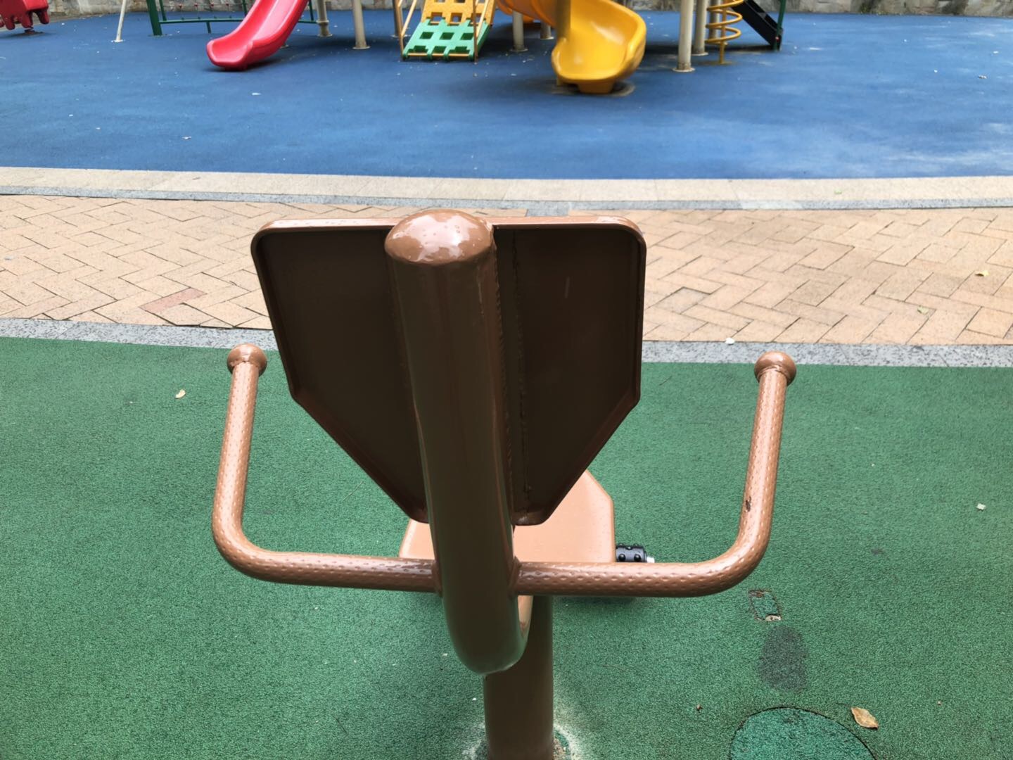 膝關(guān)節(jié)訓(xùn)練器 膝關(guān)節(jié)訓(xùn)練器