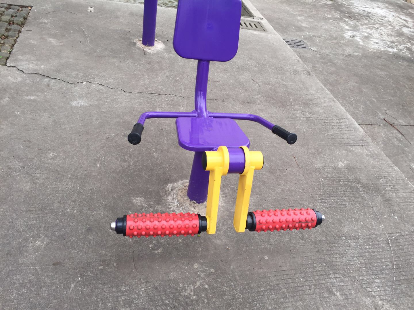 膝關節(jié)訓練器