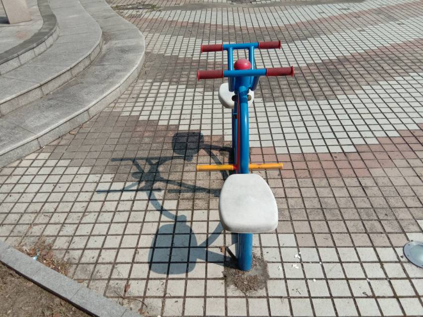 下肢訓(xùn)練器