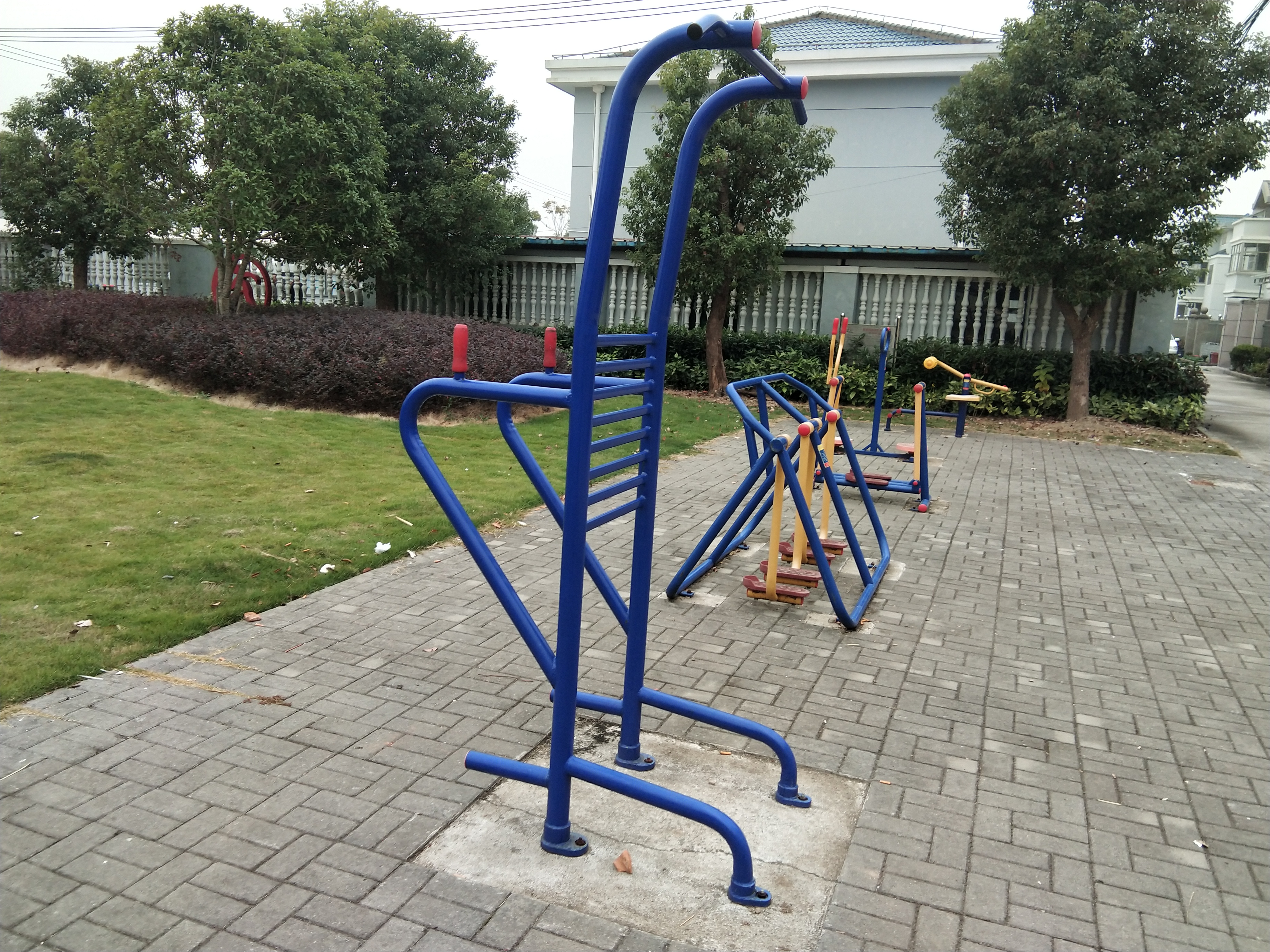 多功能鍛煉器 多功能鍛煉器