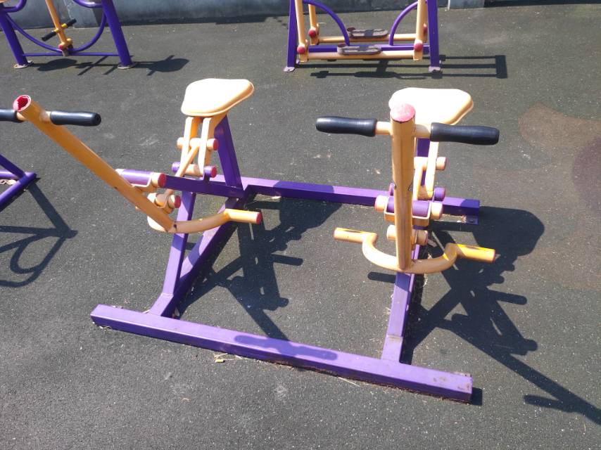 雙人健騎機 雙人健騎機