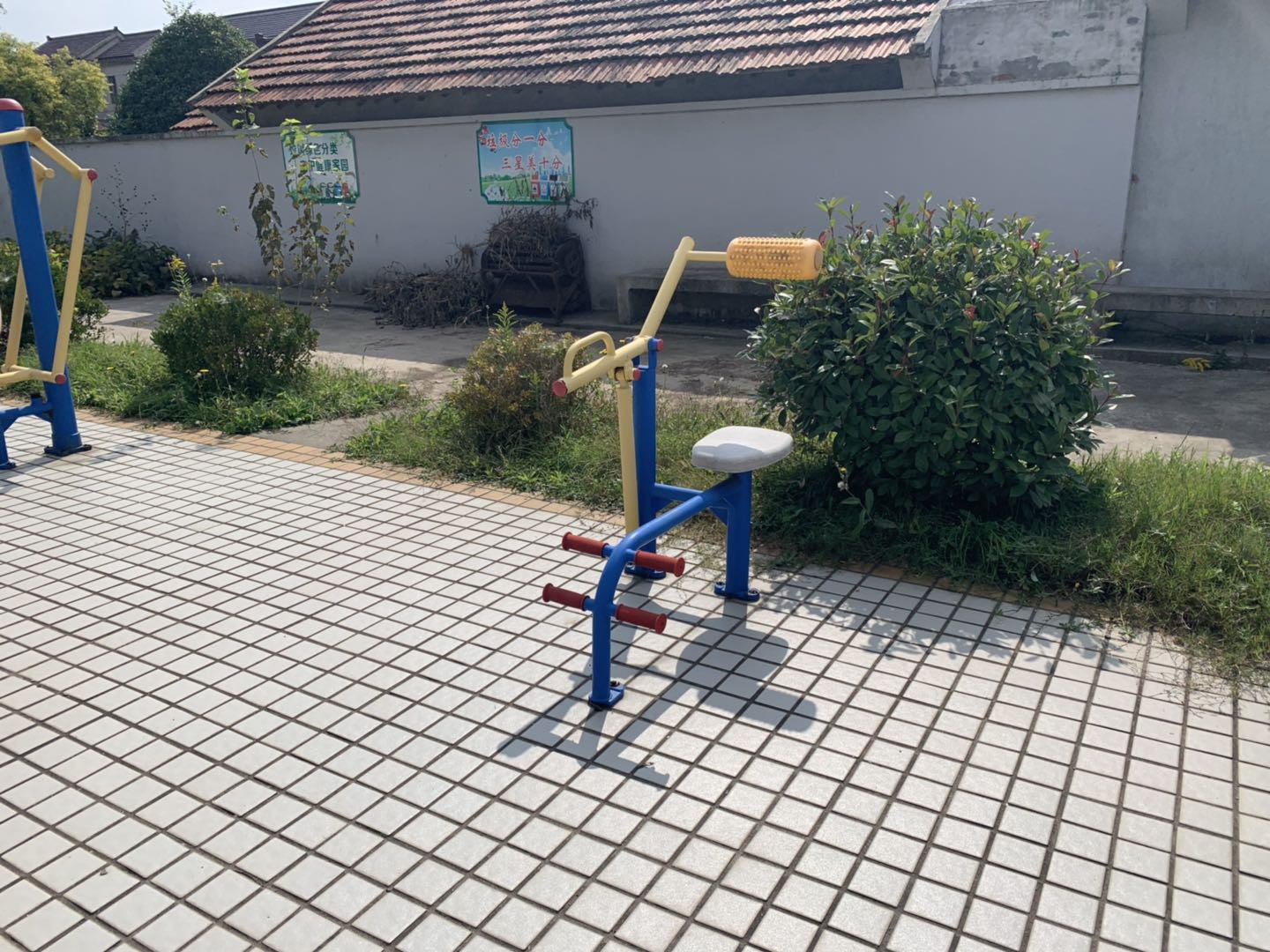 腹背鍛煉器 腹背鍛煉器