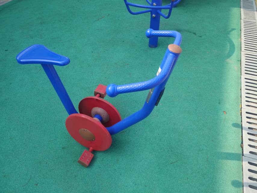 直立健身車 直立健身車