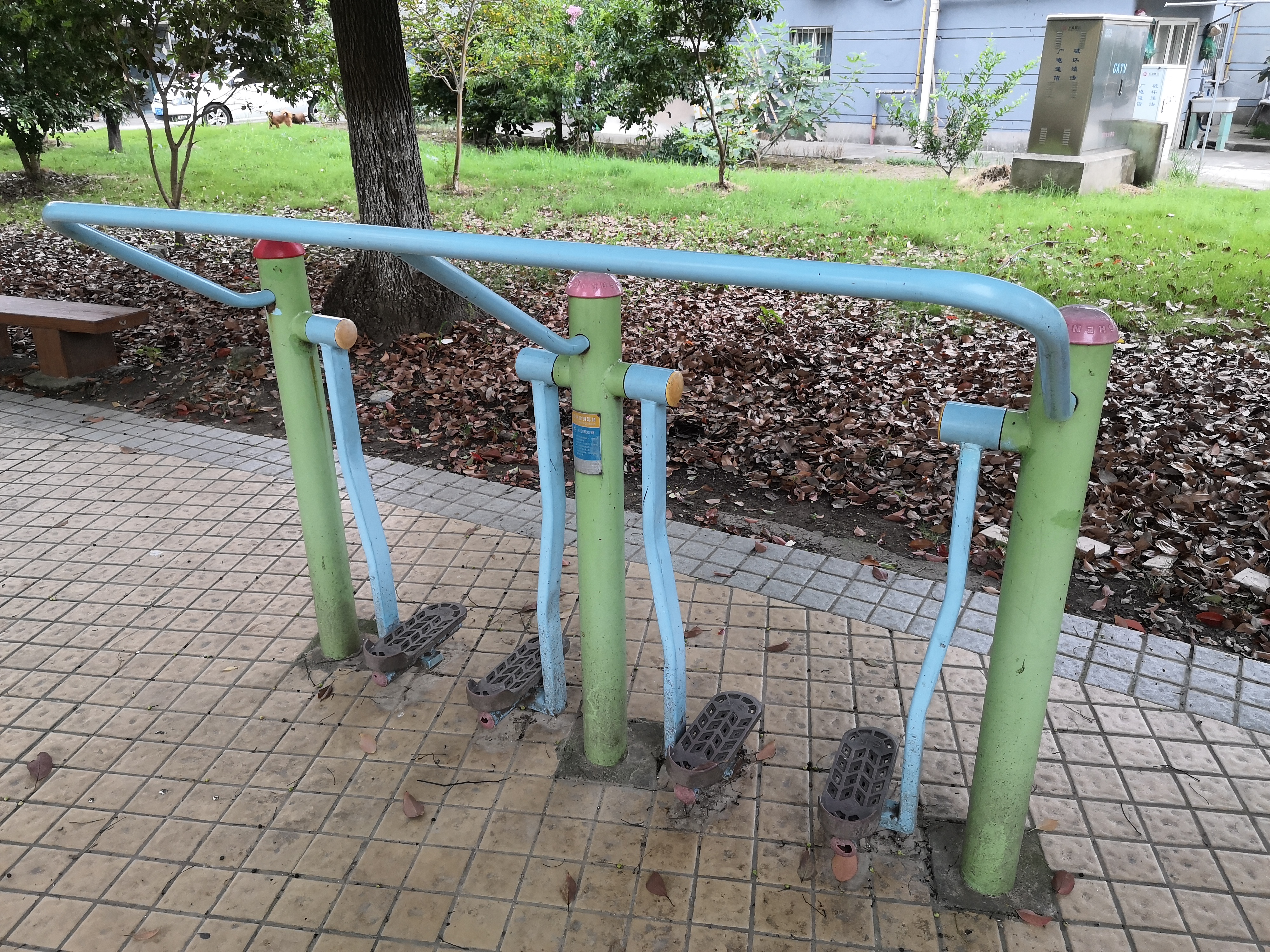 太空漫步器 太空漫步器