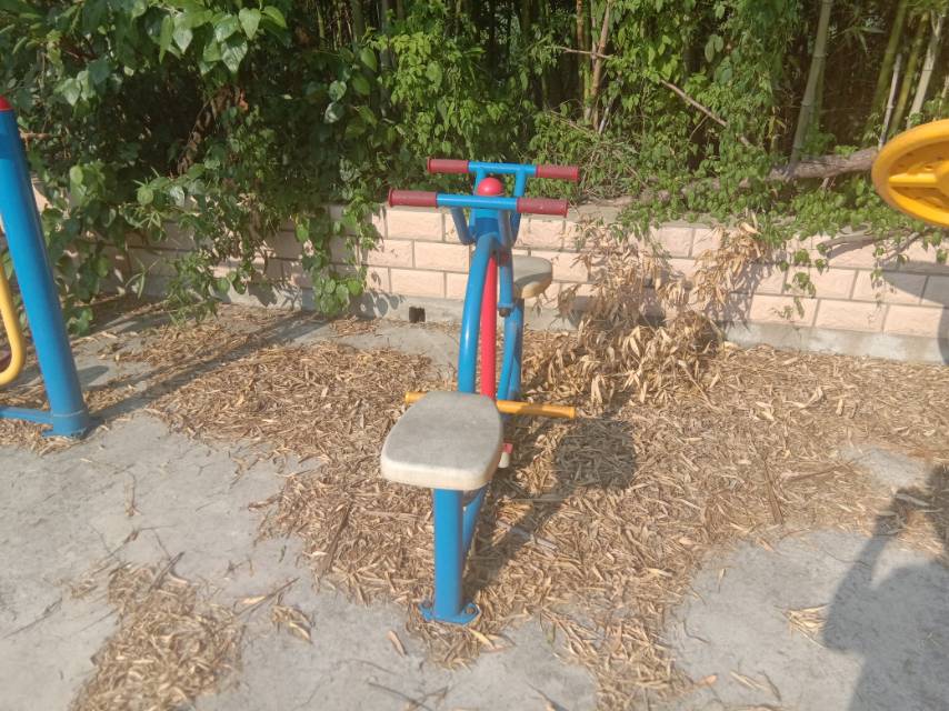 雙人蹬腿器 雙人蹬腿器