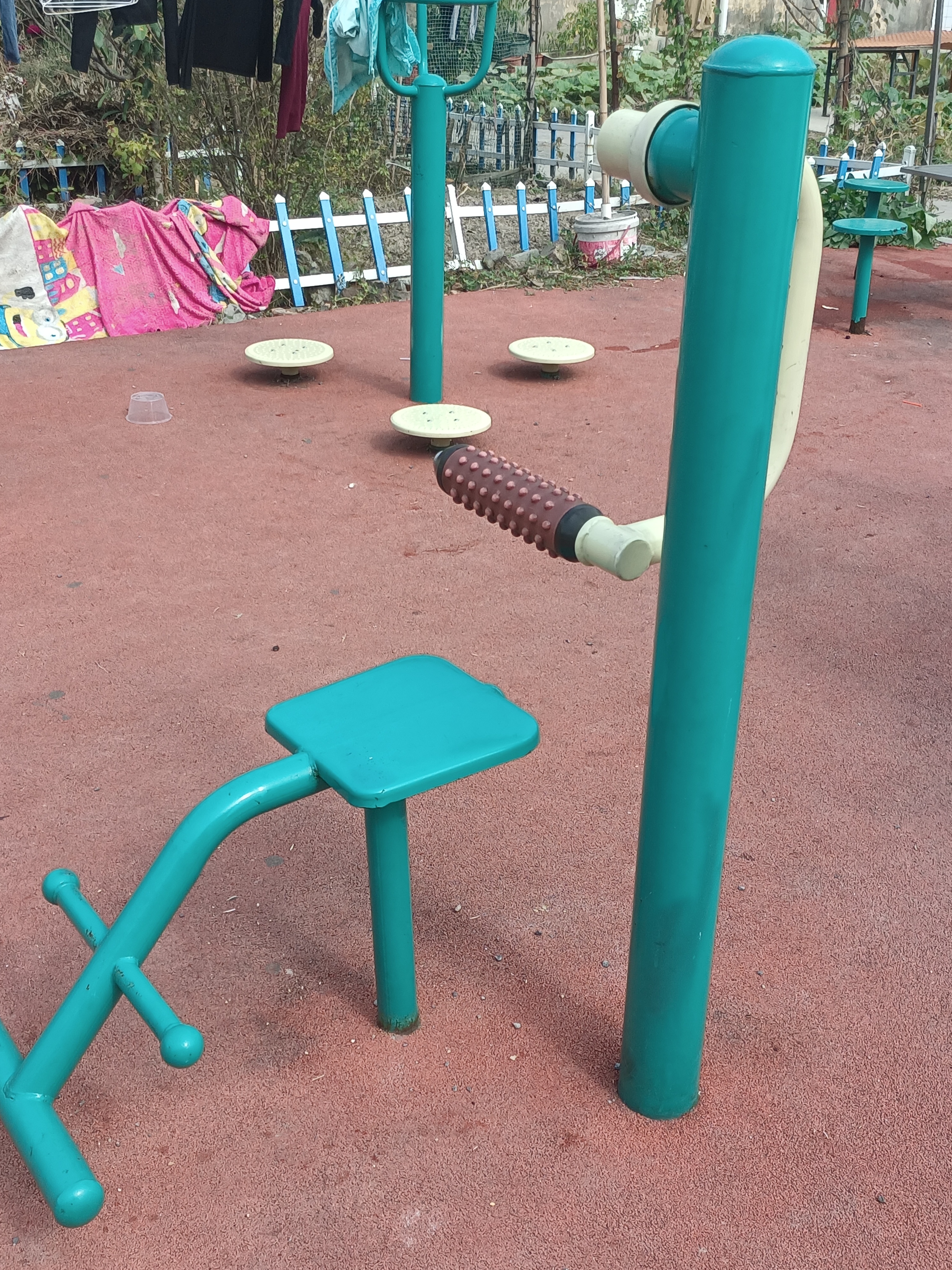 背肌訓(xùn)練按摩器