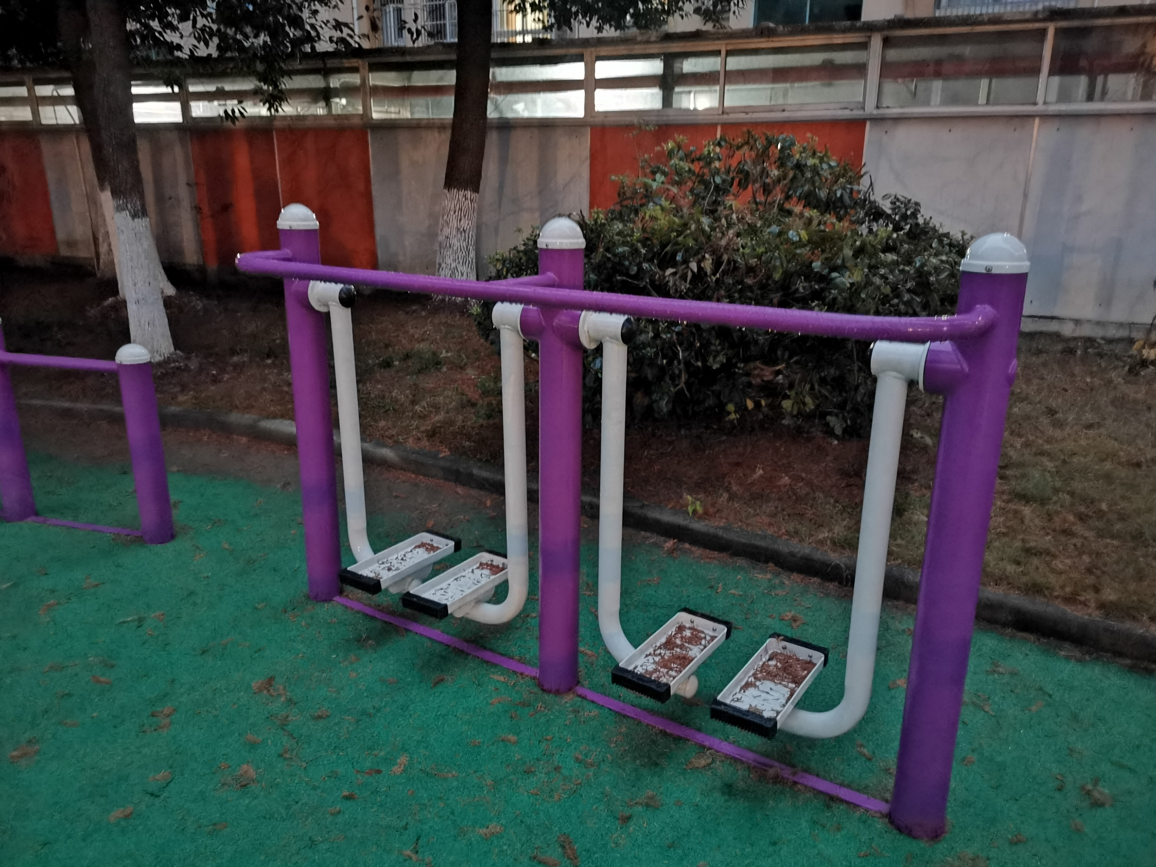 雙位漫步機(jī)