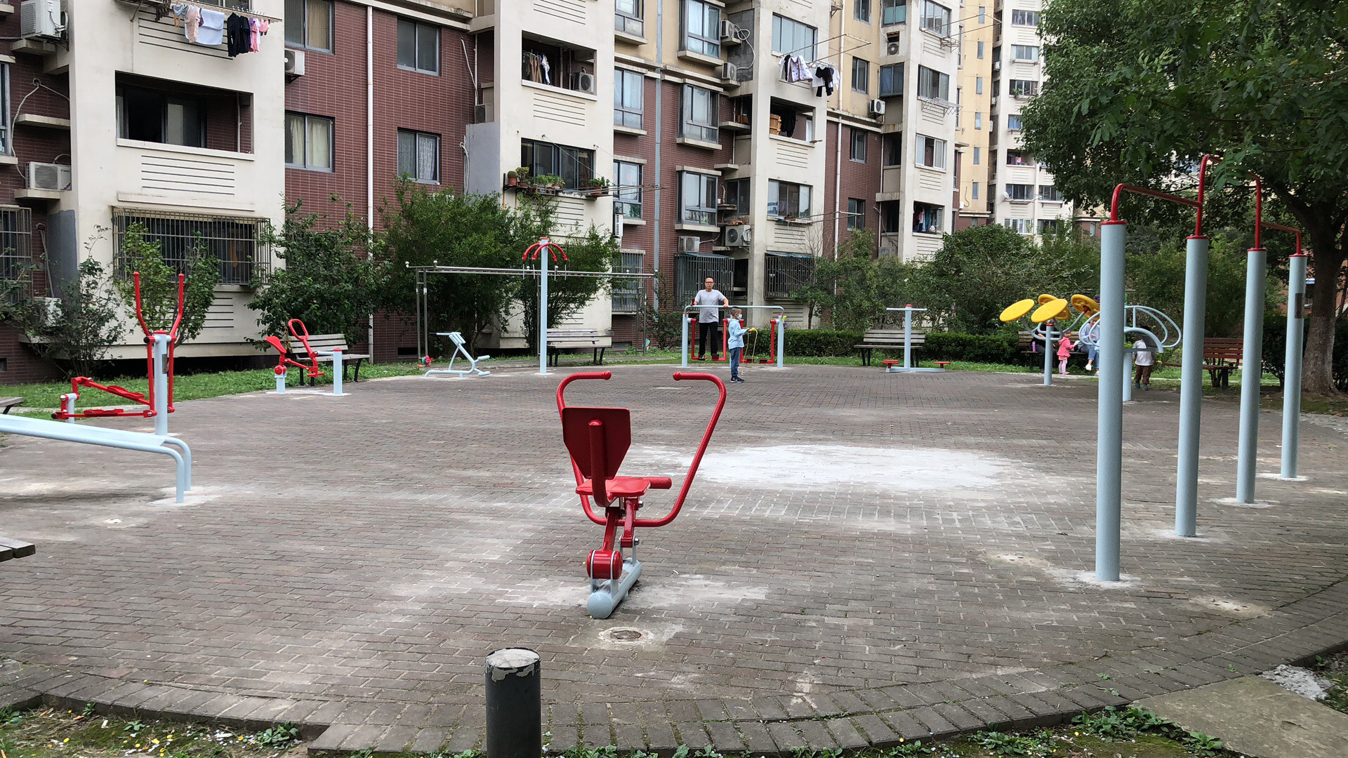 艾南花苑居委健身點(diǎn)