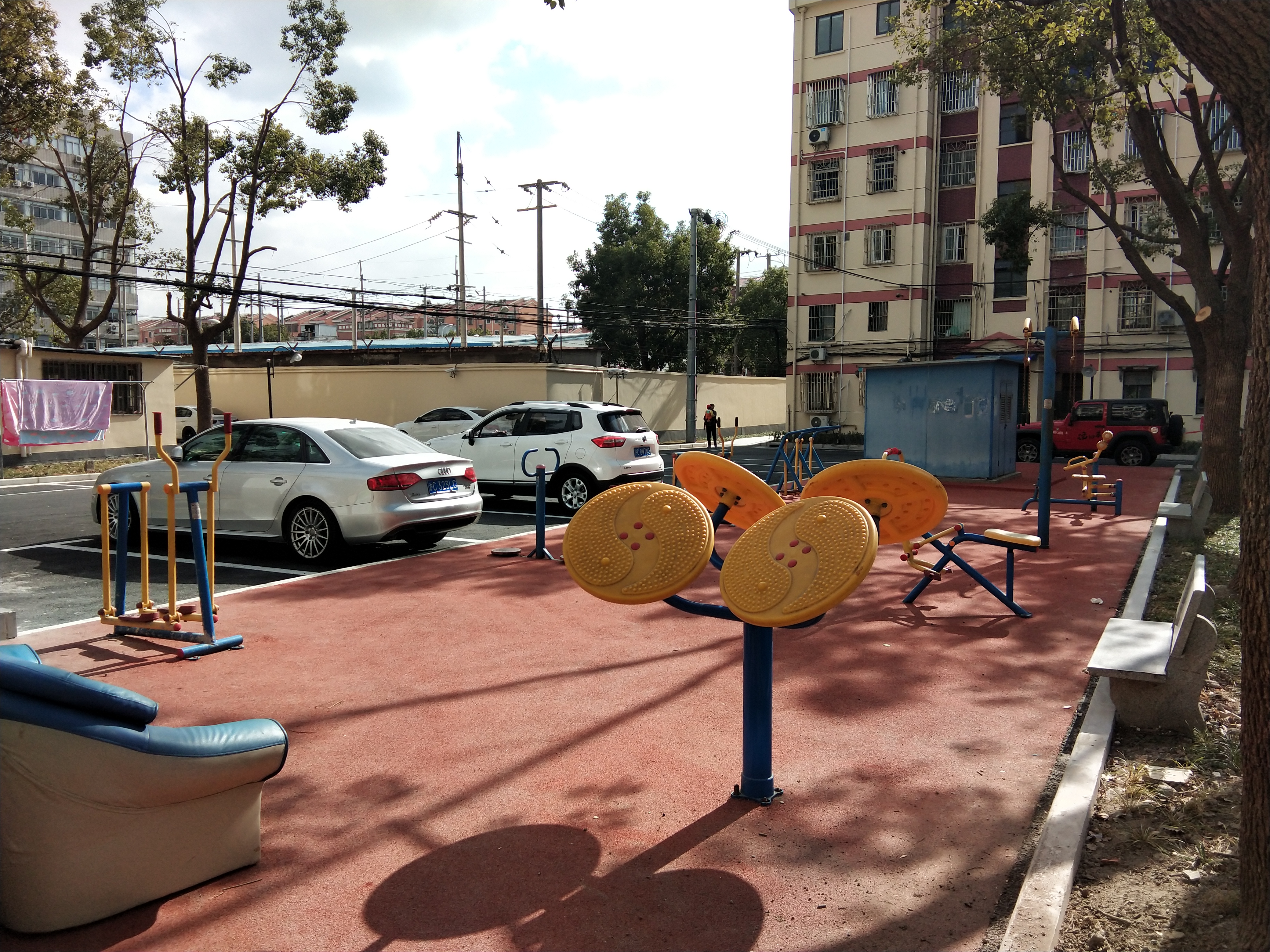 妙欄路200弄健身點