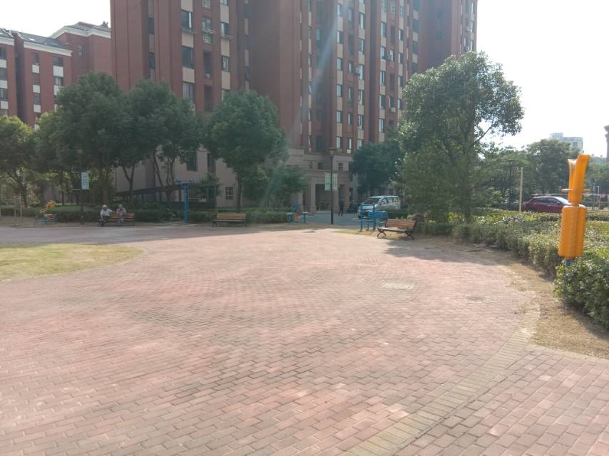 友誼居委會方家哈新苑健身點(diǎn)