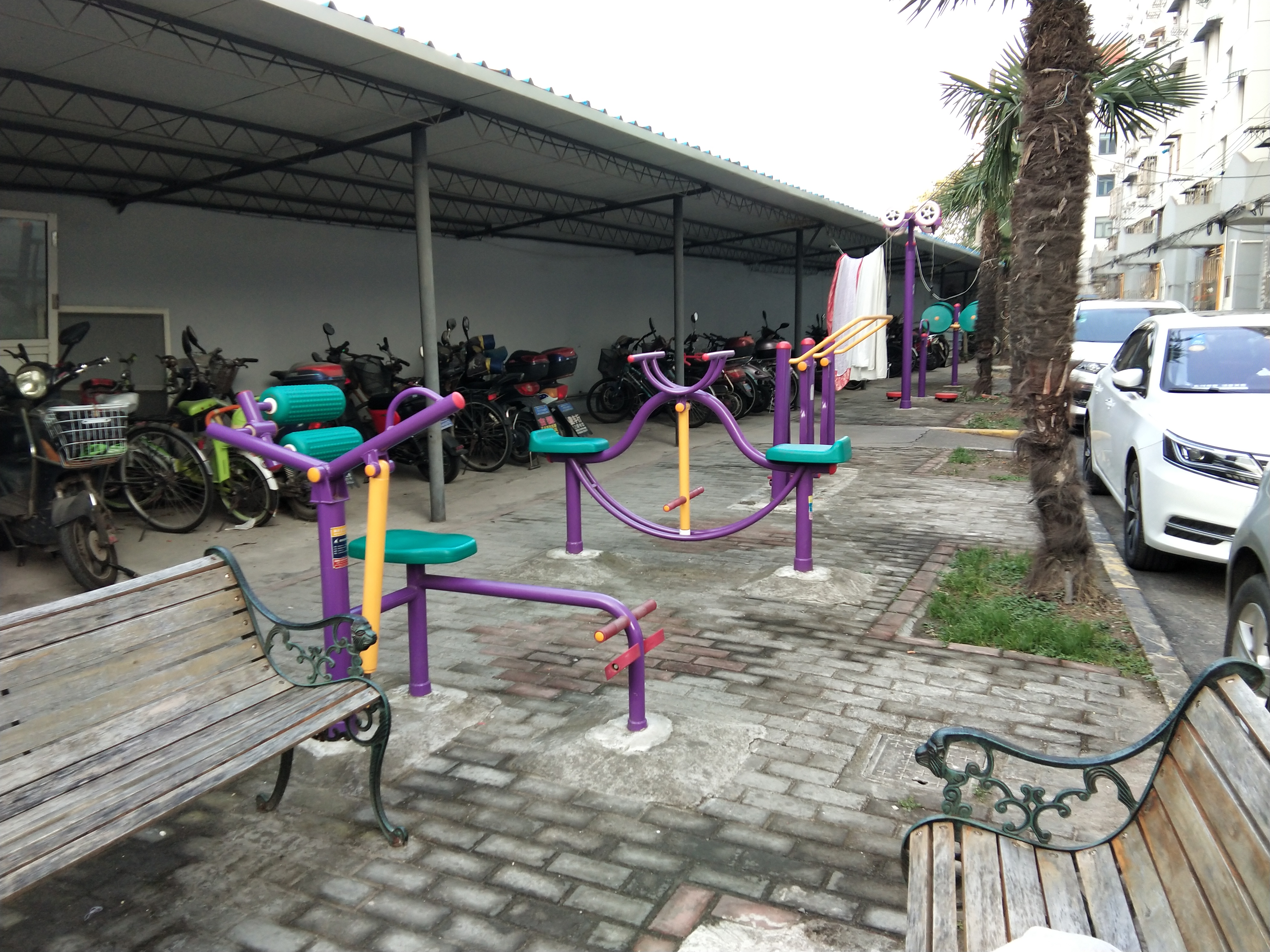 長清一居長清路595弄健身點(diǎn)