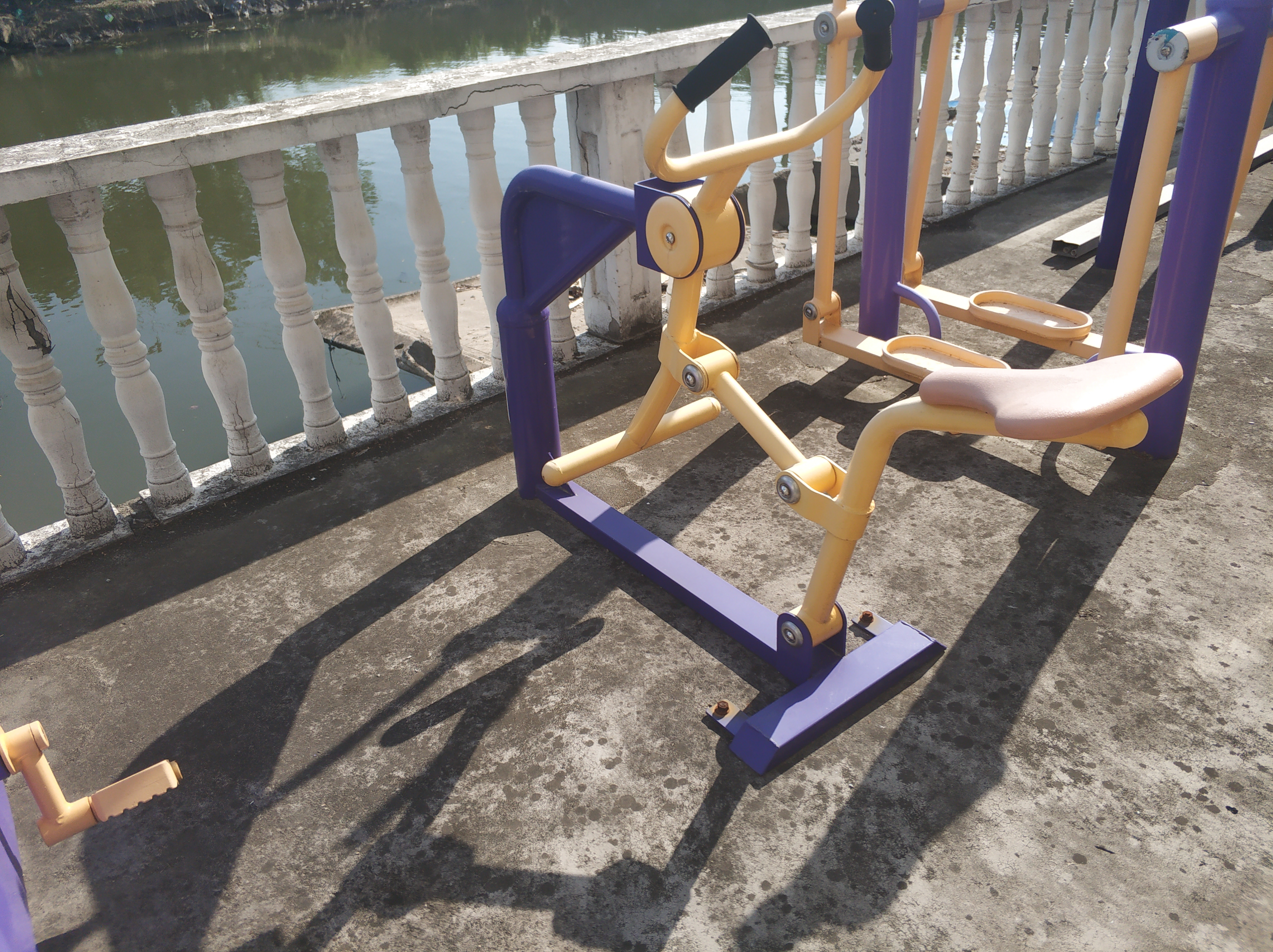 騎馬機(jī) 騎馬機(jī)