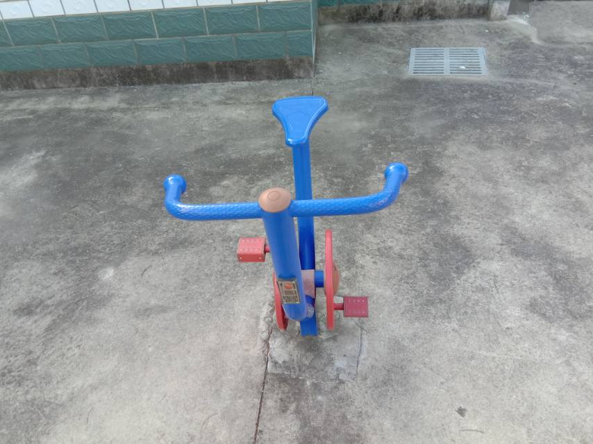 直立健身車 直立健身車