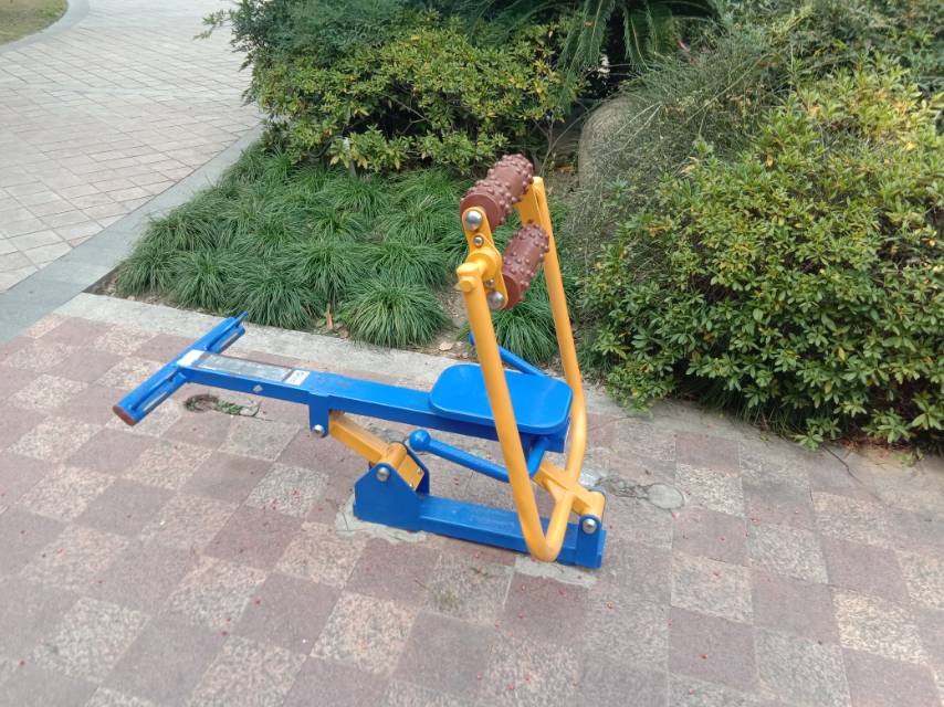 腹背屈伸訓練器