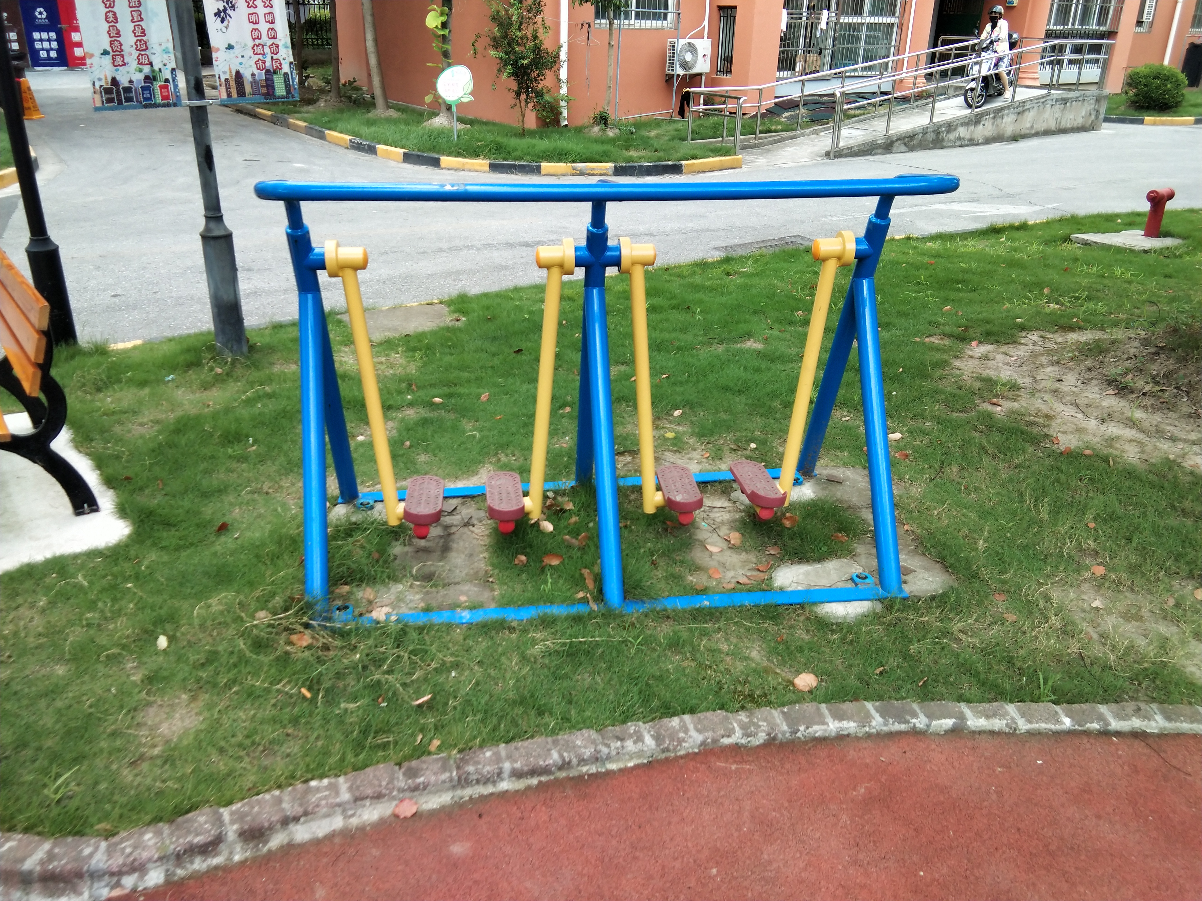 雙人漫步器 雙人漫步器