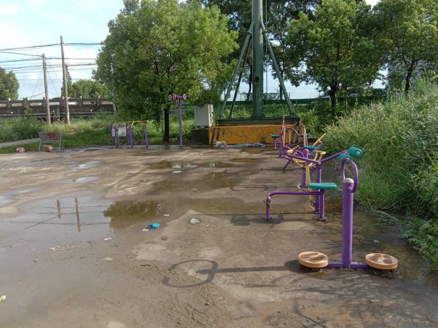 王港村(村部)健身點