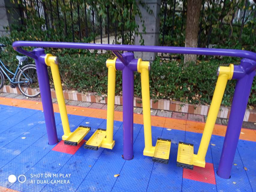 太空漫步機(jī) 太空漫步機(jī)