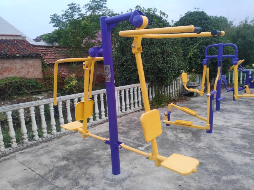 坐推坐拉器 坐推坐拉器