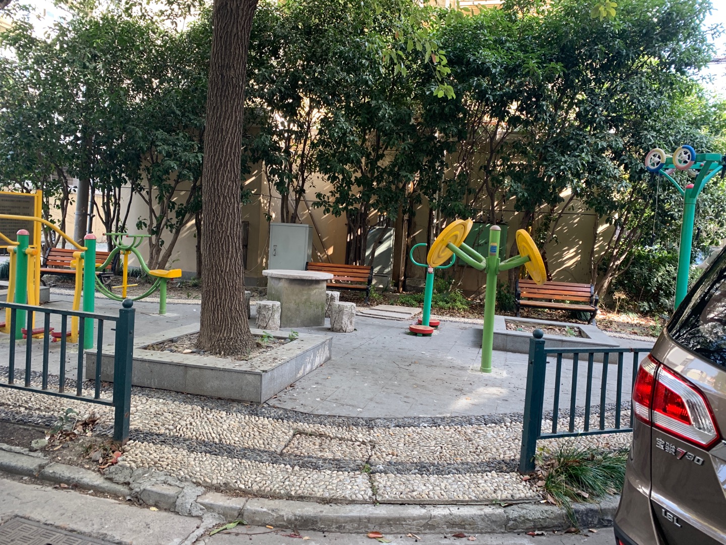 南浦居委市民益智健身點(diǎn)1