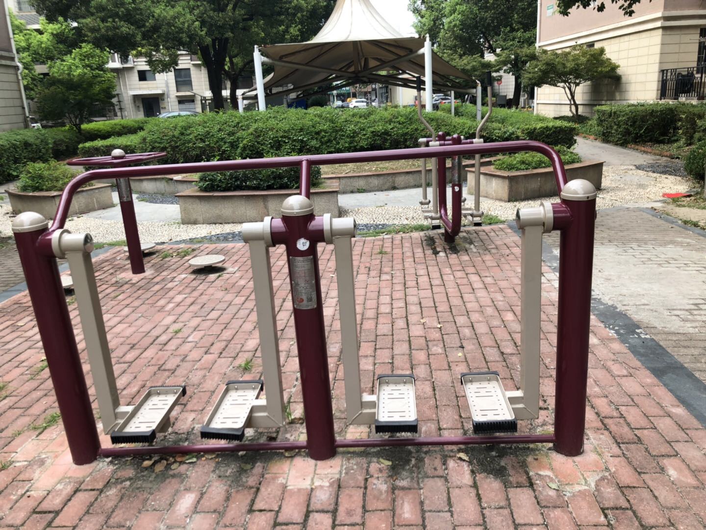 二位太空漫步機 二位太空漫步機