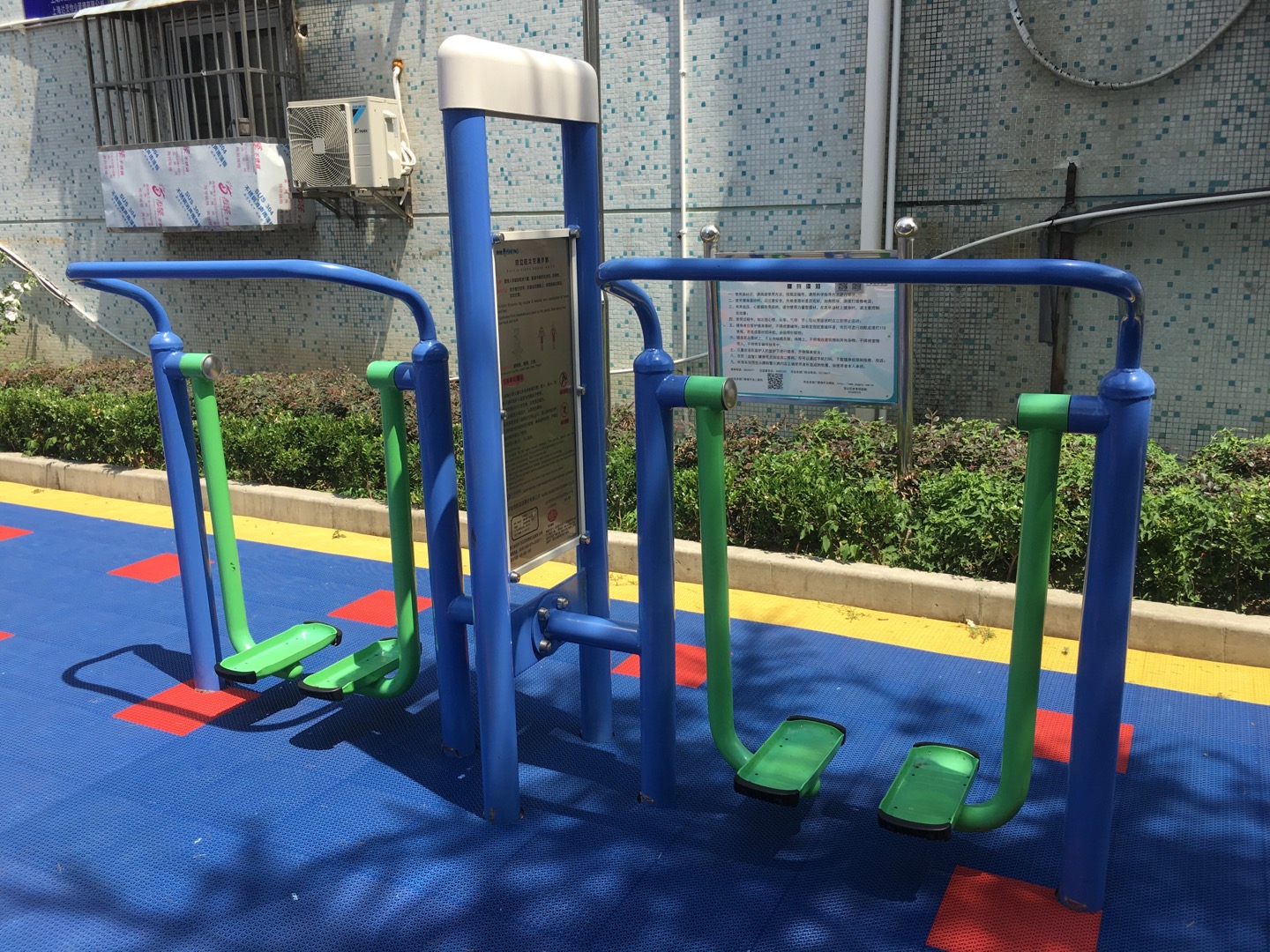 太空漫步器 太空漫步器