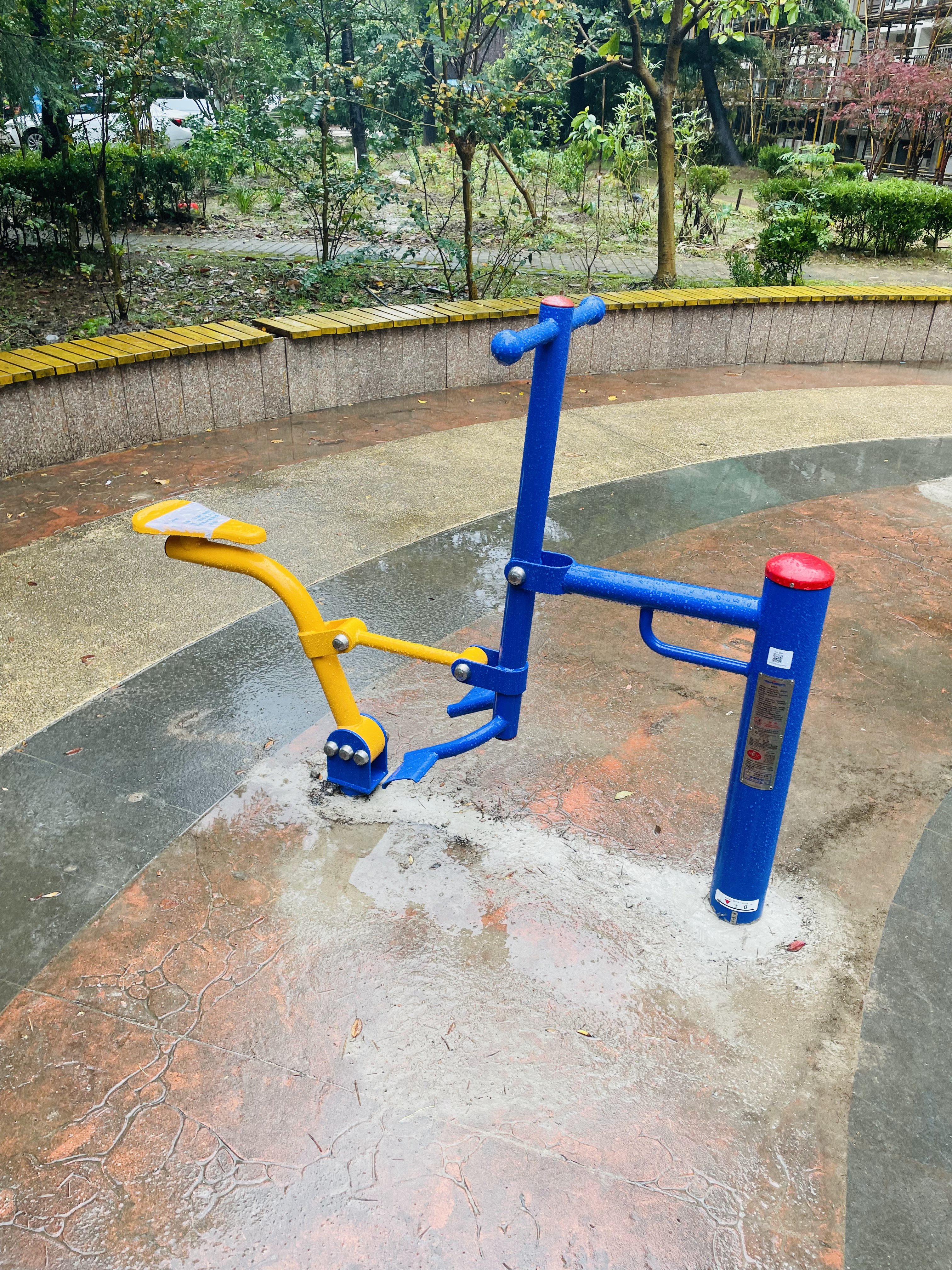 腰力訓(xùn)練器