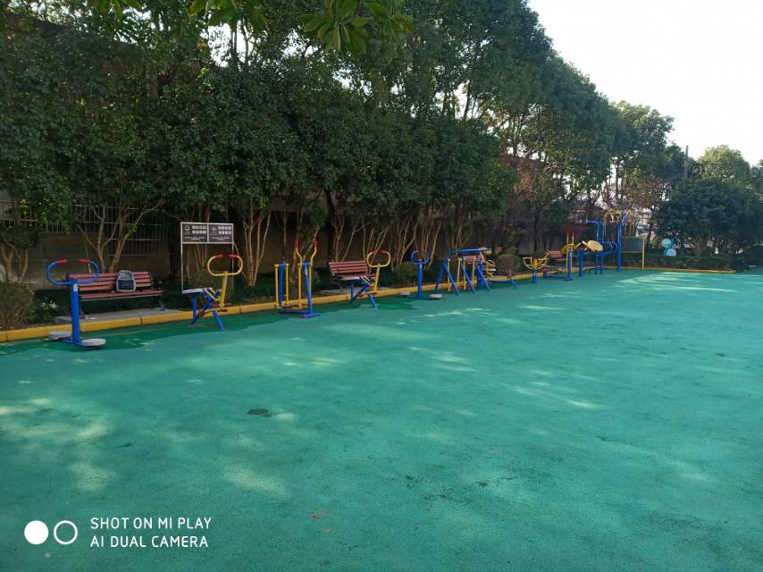 王橋小區(qū)健身點