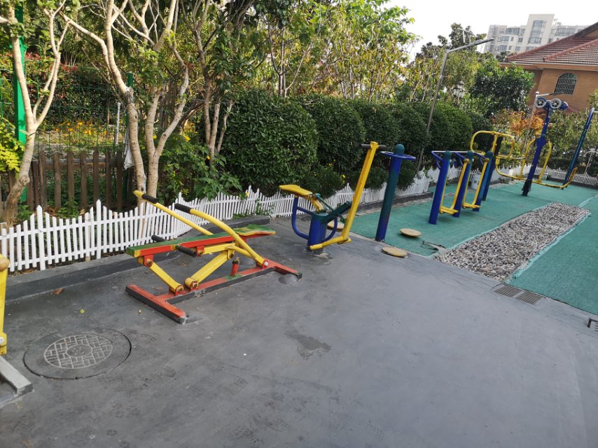 湯巷中心村38號(hào)