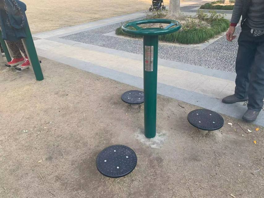 三人扭腰器 三人扭腰器