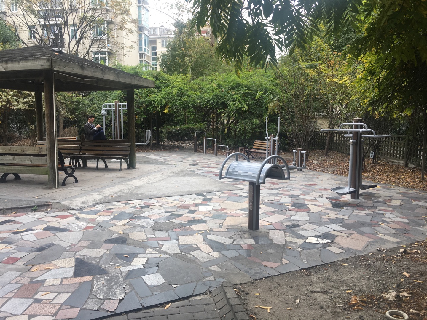 凌七居委健身點(diǎn)2