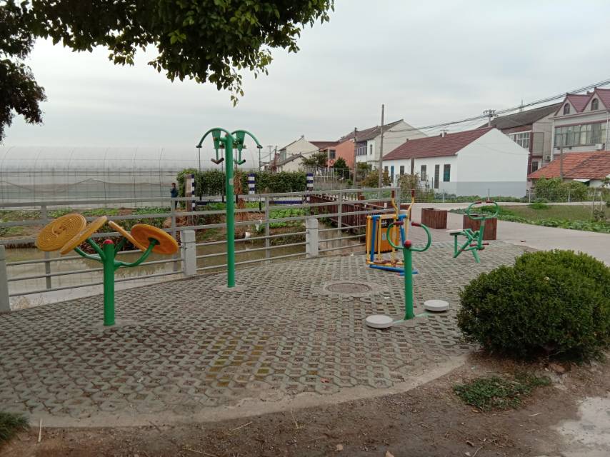 七灶村一隊(duì)健身點(diǎn)