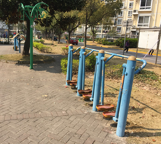 金高居委健身點(diǎn)4