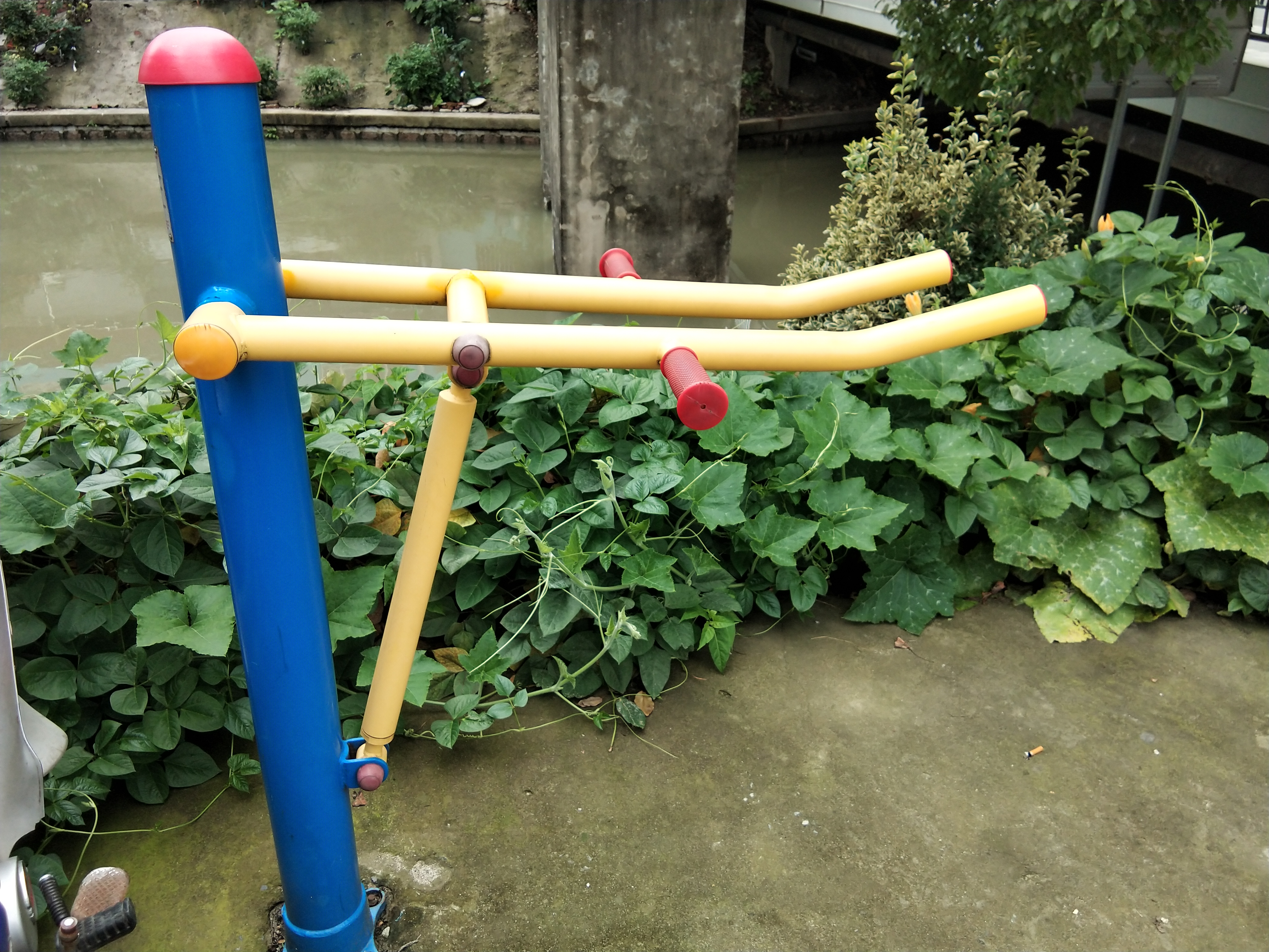 腰腿鍛煉器 腰腿鍛煉器