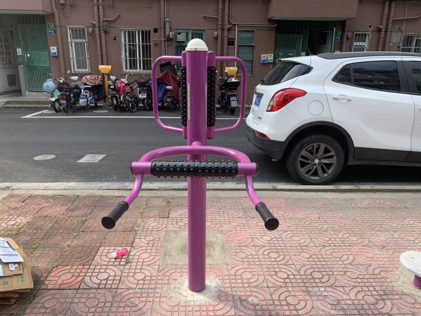 腰背按摩器 腰背按摩器