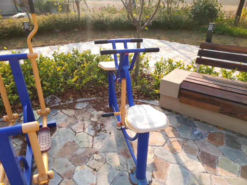 下肢訓(xùn)練器