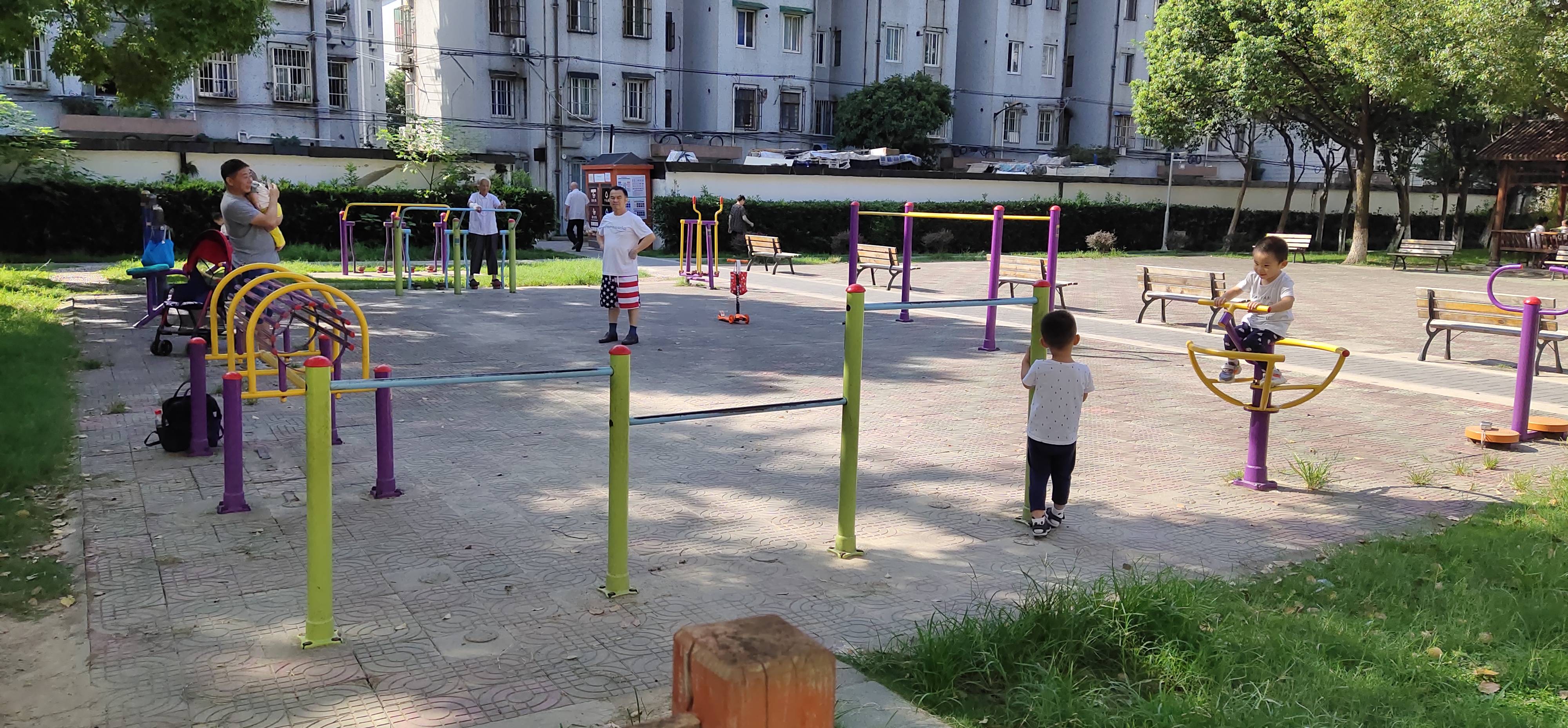 羅南二村健身苑點