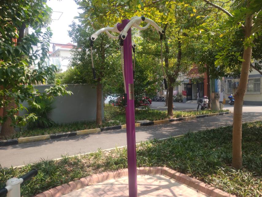 上肢牽引器(兩站位) 上肢牽引器(兩站位)